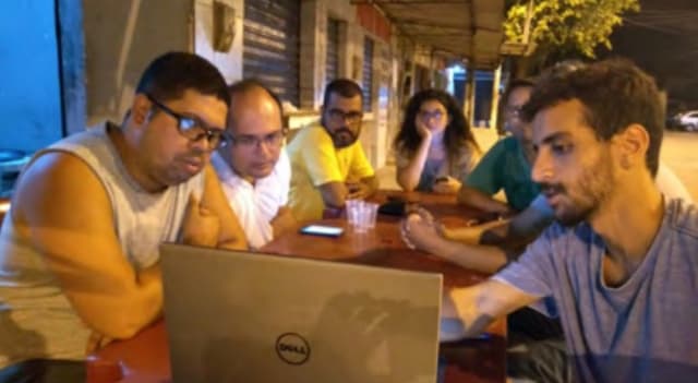 Reunião de alinhamento CAUS e STM no Bar do Lula. Fonte: CAUS, 2018