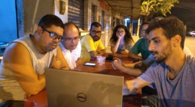 Reunião de alinhamento CAUS e STM no Bar do Lula. Fonte: CAUS, 2018