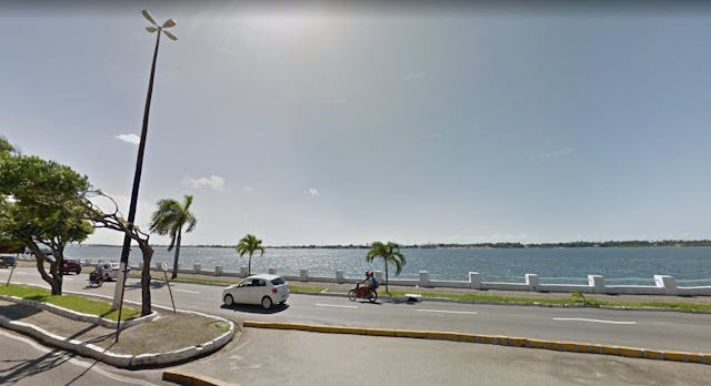 Vista da Ocupação João Mulungu para o Rio Sergipe. Fonte: Google Street View, 2021